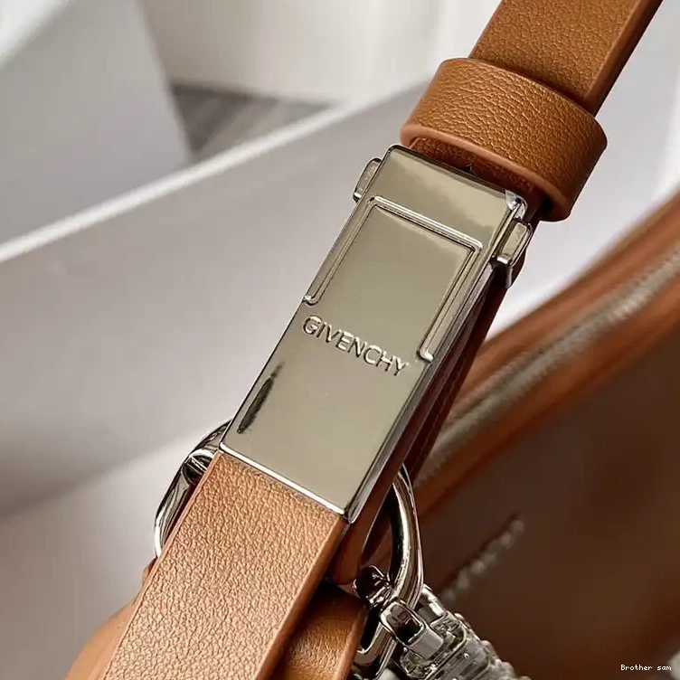 Brother sam Bag 2206RF0014 Givenchy 0507